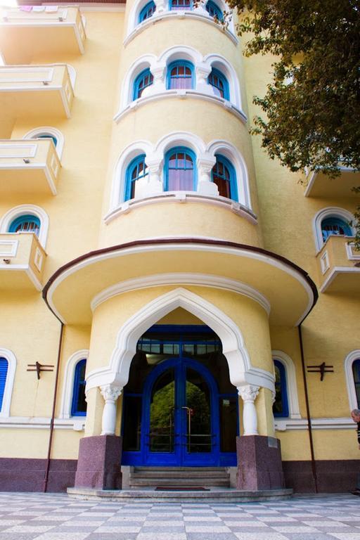 Hotel Cerna Бэиле-Еркулане Экстерьер фото